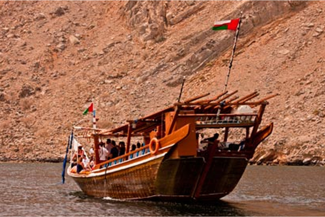 The dhow on its way to Musandam